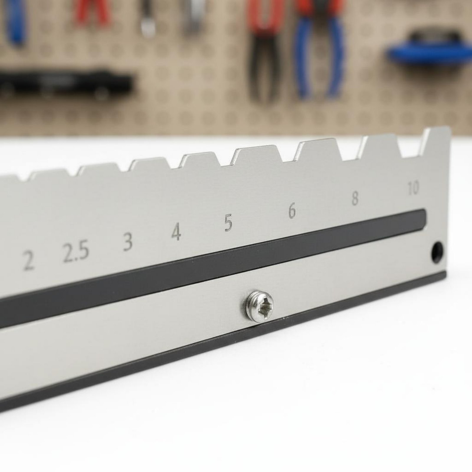 حامل مفاتيح سداسية معدني يثبت  - مراجعة Workshop Tools Wall وسعره